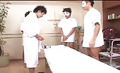 Massage par des gays masqués